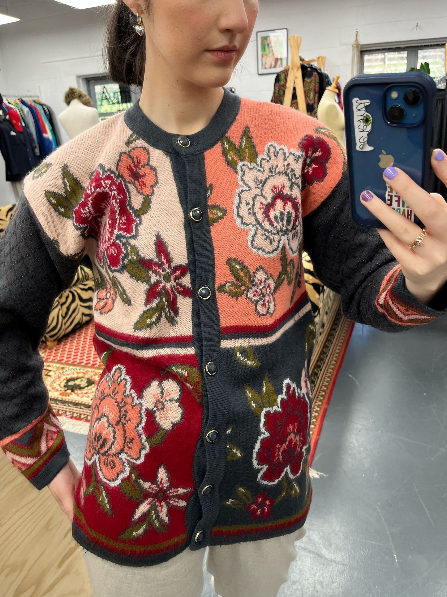 80s Floral Reds & Pinks