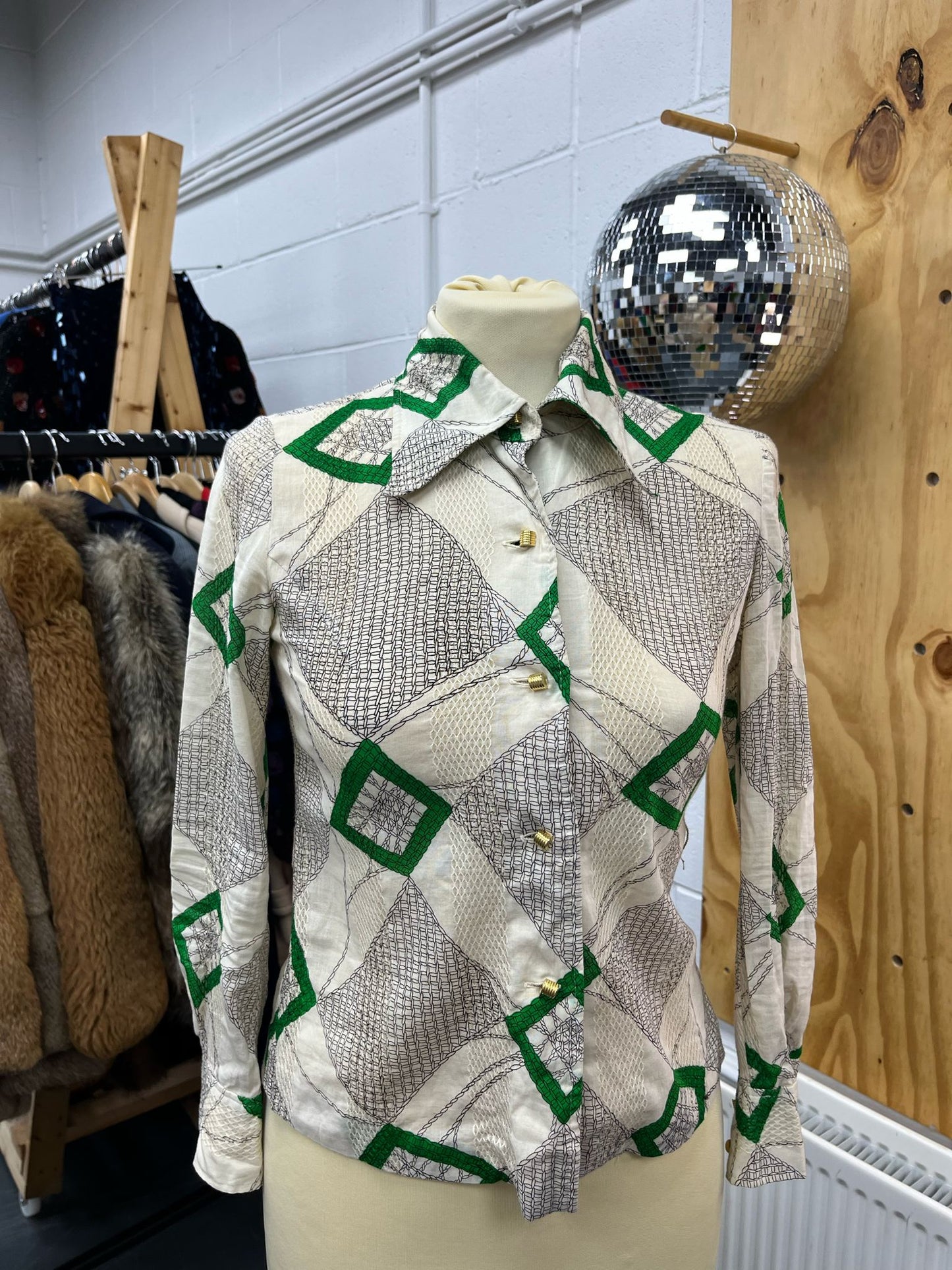 70s Dorian Tokyo Shirt