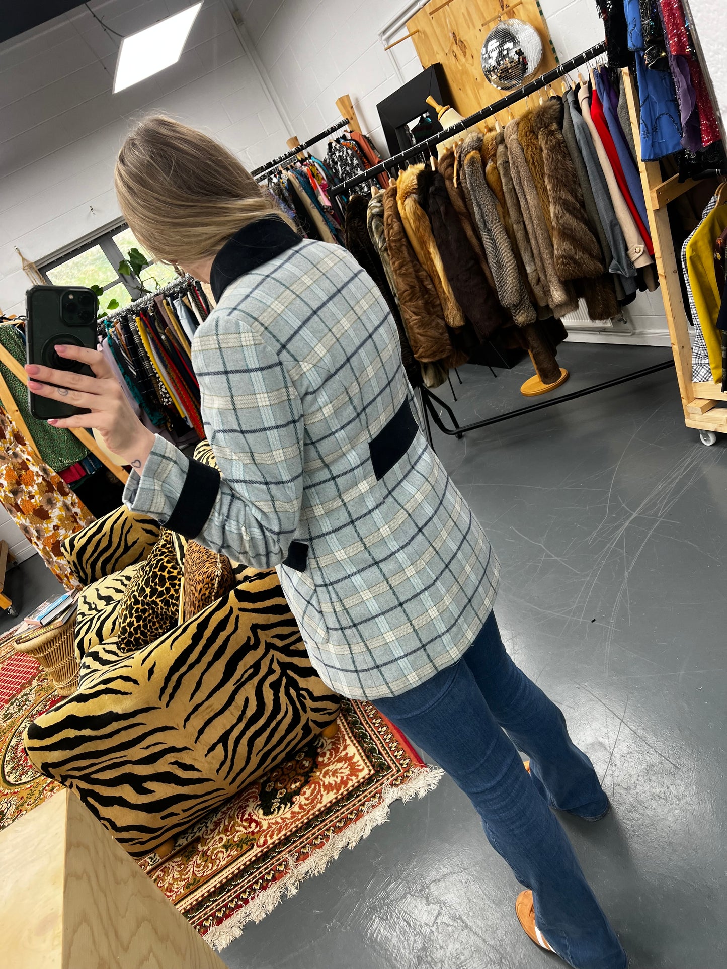 Amaryllis 60s Short Coat