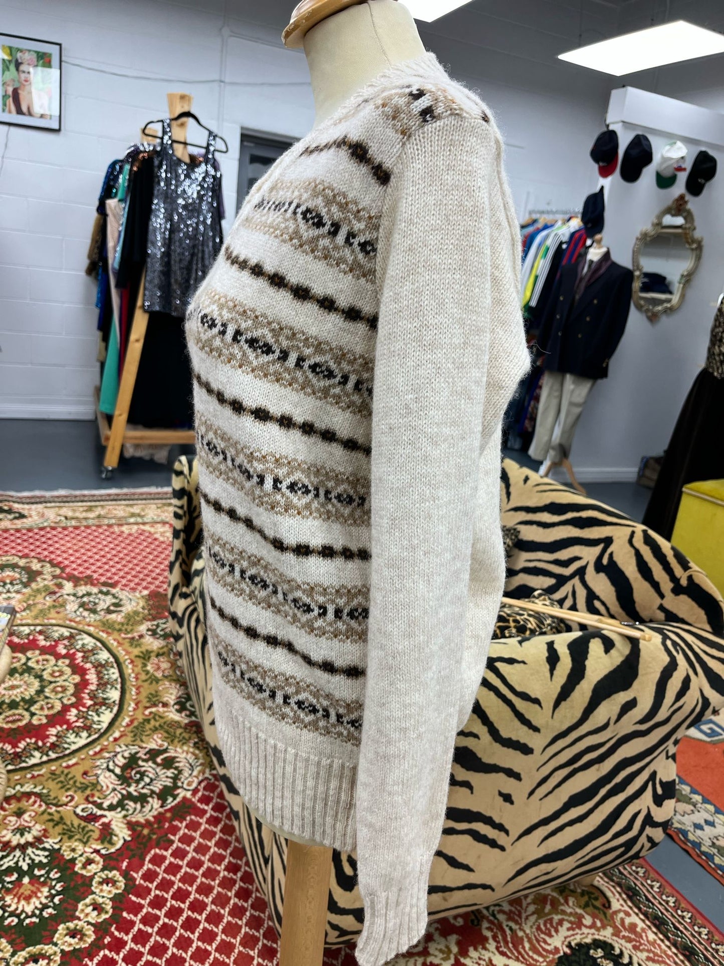 Shetland 70s V Neck Wool Jumper